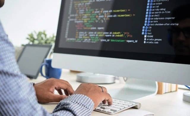 اشتباهات رایج در استفاده از سایت‌های آموزش رایگان