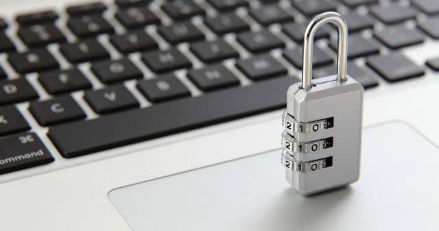 خطرات پنهان و مرگبار شبکه های وای فای عمومی (Public Wi-Fi)